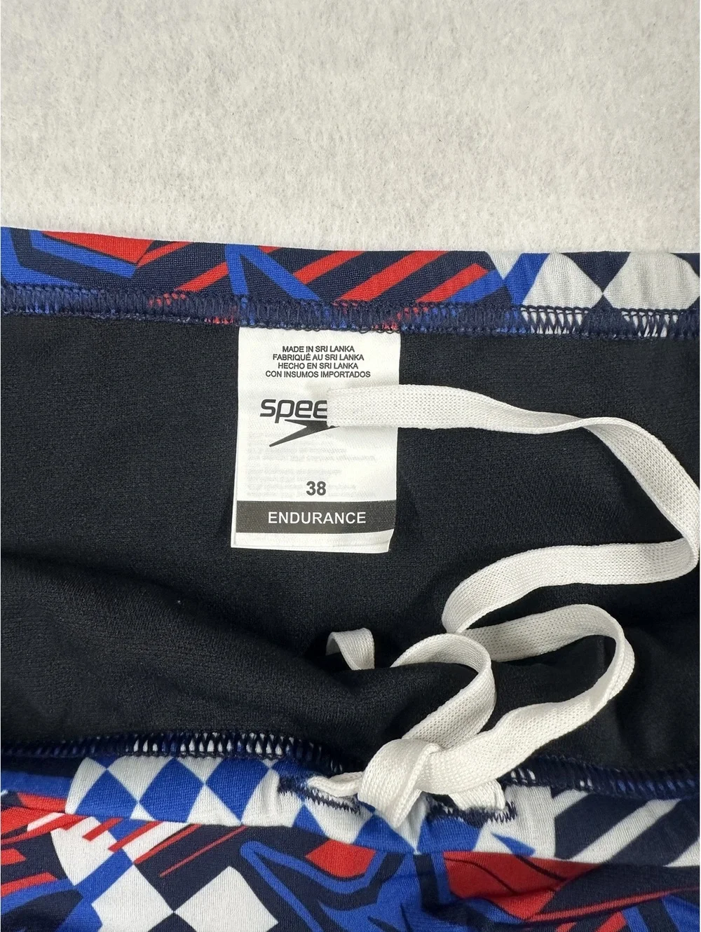 Speedo Endurance Men's Swim Briefs Size 38 Red Blue White Star Pattern